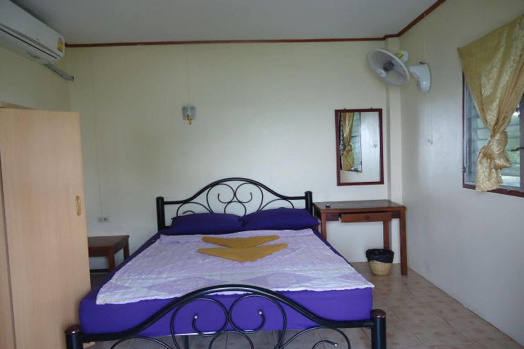 Koh Chang Hut Hotel Экстерьер фото