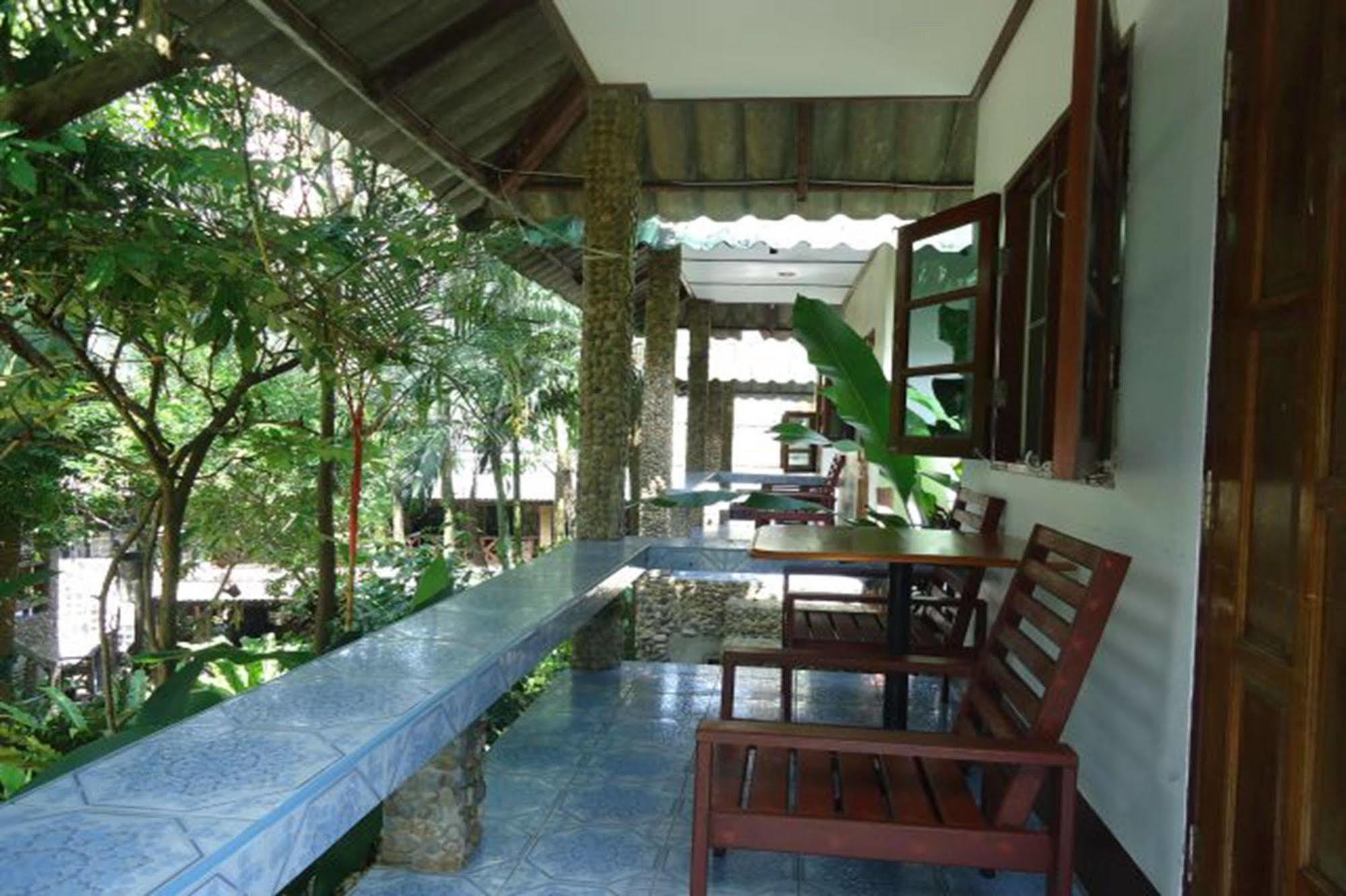 Koh Chang Hut Hotel Экстерьер фото